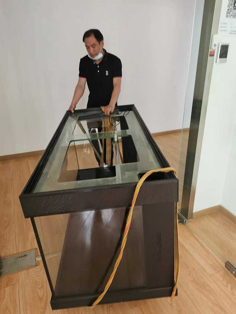 1659682040422344.jpg 運(yùn)輸易碎物品怎么搬